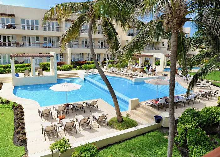 The Phoenix Resort San Pedro (Ambergris Caye)