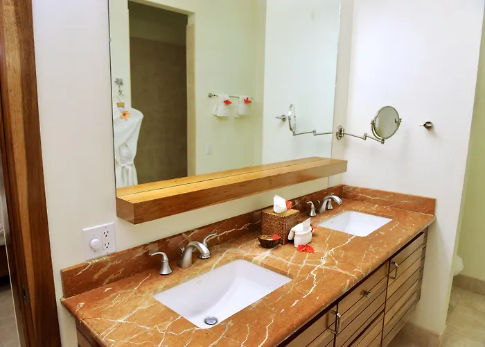 The Phoenix Resort San Pedro (Ambergris Caye)